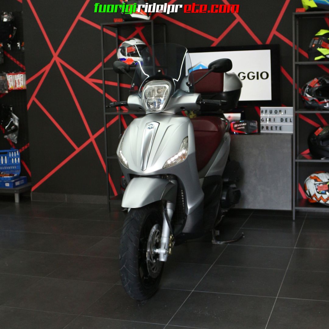 PIAGGIO BEVERLY 350 SportTouring ie - 2012 34cv KM 40000 - FINANZIABILE