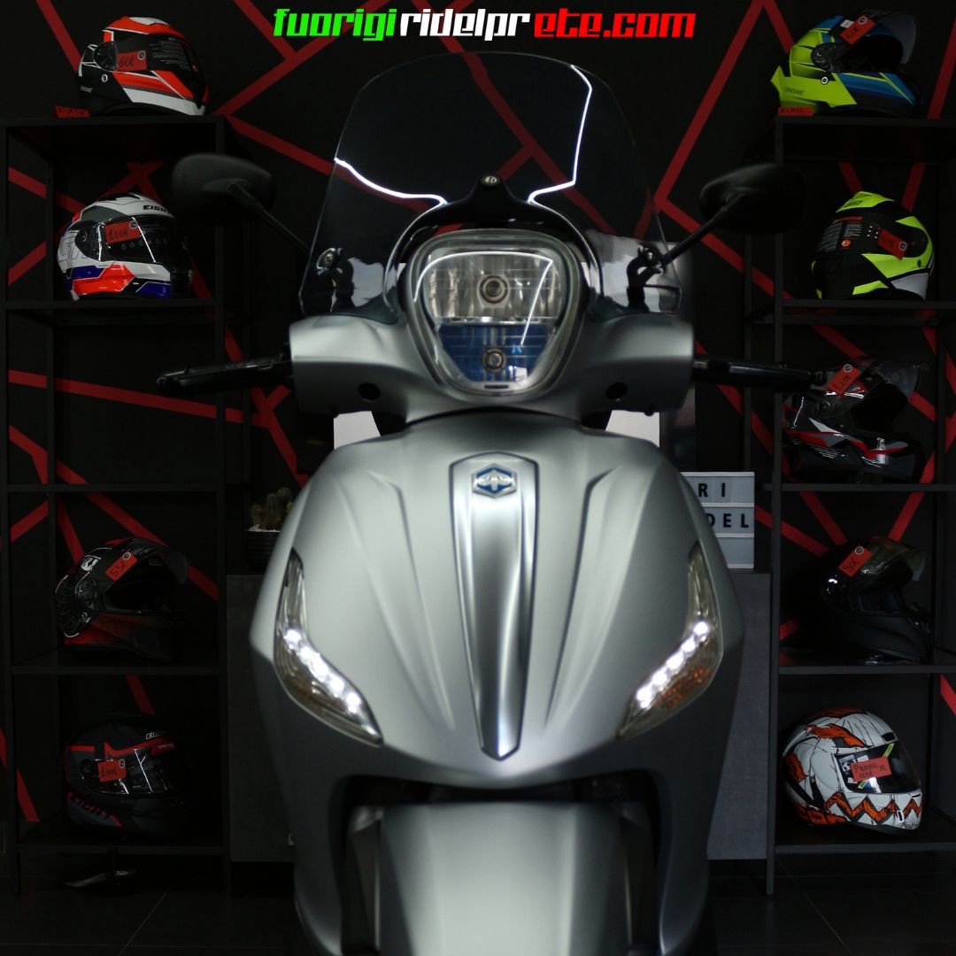 PIAGGIO BEVERLY 350 SportTouring ie - 2012 34cv KM 40000 - FINANZIABILE