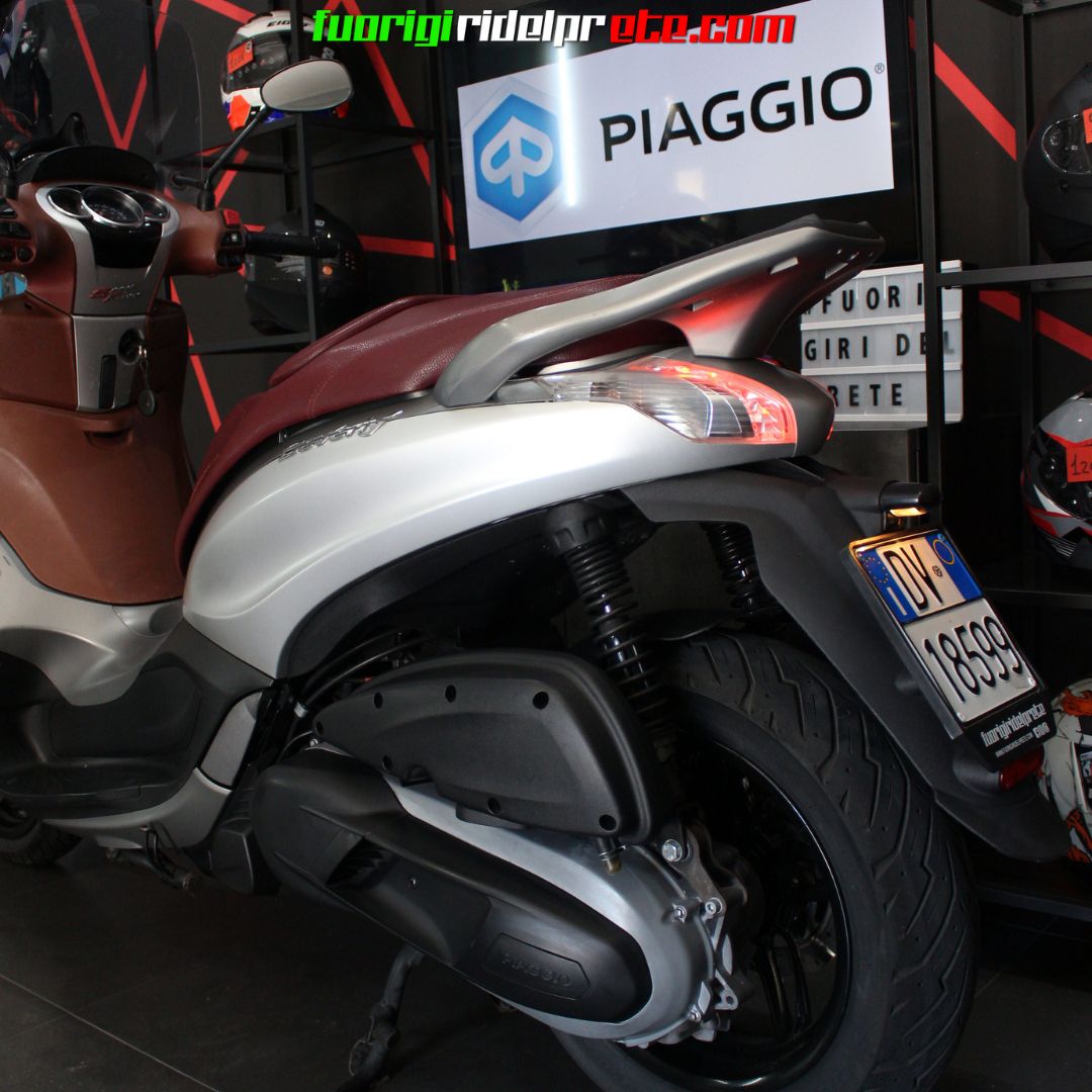 PIAGGIO BEVERLY 350 SportTouring ie - 2012 34cv KM 35000 - FINANZIABILE