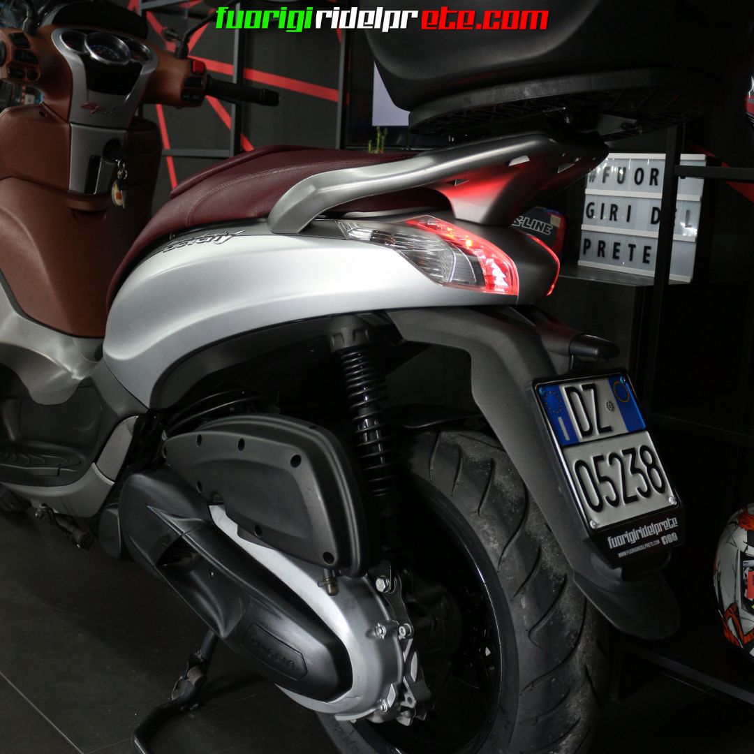 PIAGGIO BEVERLY 350 SportTouring ie - 2012 34cv KM 40000 - FINANZIABILE