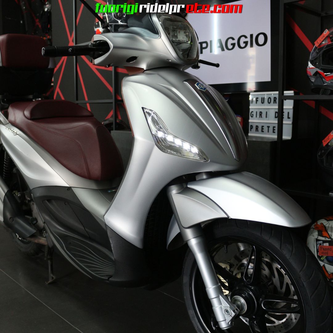 PIAGGIO BEVERLY 350 SportTouring ie - 2012 34cv KM 40000 - FINANZIABILE
