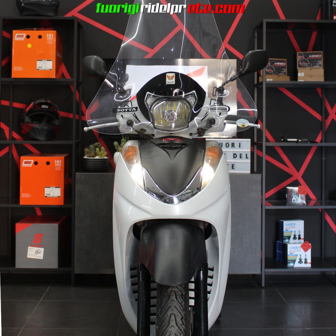 HONDA SH 300 i SPORT - 2010 27cv KM 38000 - FINANZIABILE