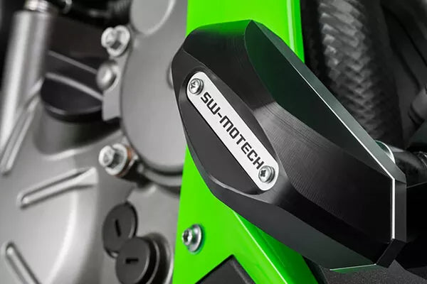 SW-MOTECH - KIT TAMPONI DI PROTEZIONE PER TELAIO NERO KAWASAKI ZX-6R 636 (13-)