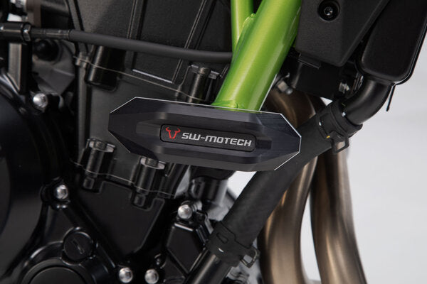SW-MOTECH - KIT TAMPONI DI PROTEZIONE PER TELAIO NERO KAWASAKI Z650 (16-) / Z650RS (21-).