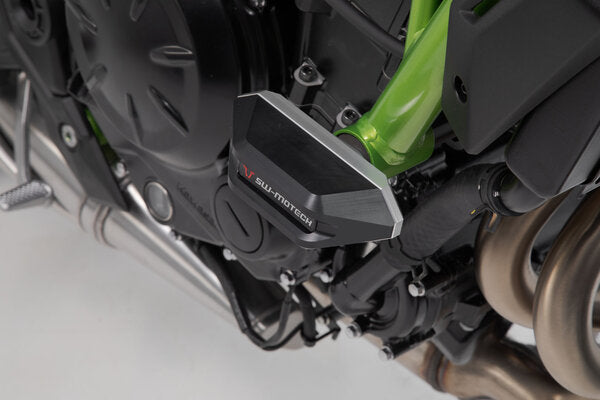SW-MOTECH - KIT TAMPONI DI PROTEZIONE PER TELAIO NERO KAWASAKI Z650 (16-) / Z650RS (21-).