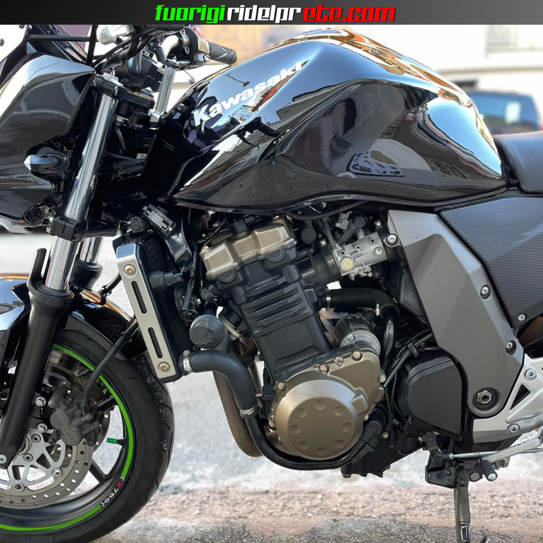 KAWASAKI Z750 2005 - FINANZIABILE