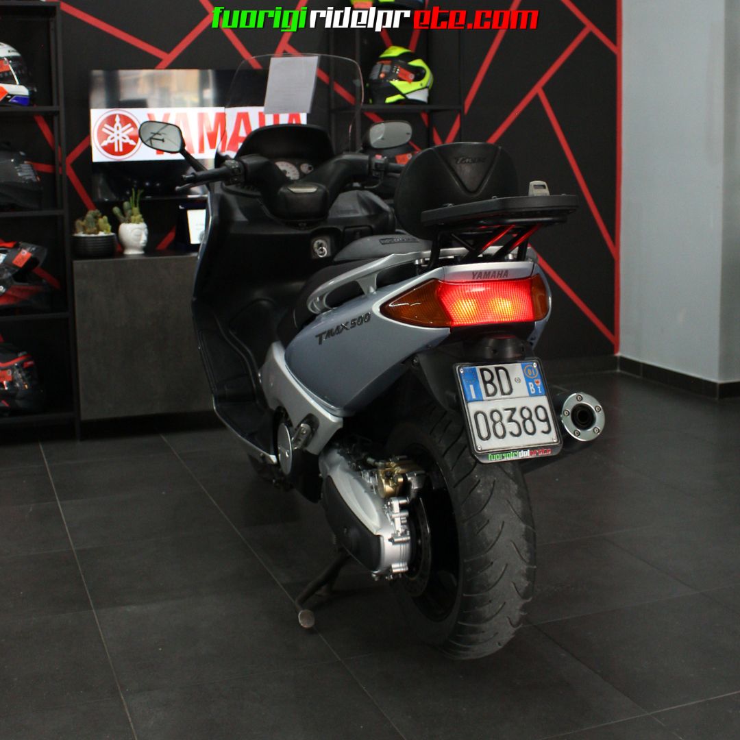 YAMAHA T-MAX 500 - 2001 34cv KM 83000 - FINANZIABILE