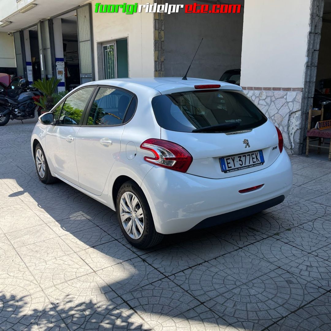 PEUGEOT 208 HDi - 2015 1.4 68cv KM 165000 - FINANZIABILE