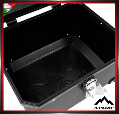 X-PLOR - TOP CASE 30 LITRI NERO IN PLASTICA ABS CON PIASTRA