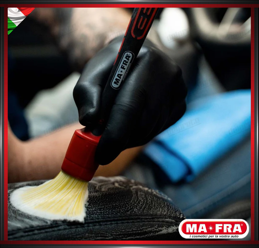 MAFRA - PENNELLO 30mm RED BRUSH CAR DETAILER PULIZIA INTERNO ESTERNO AUTO MOTO